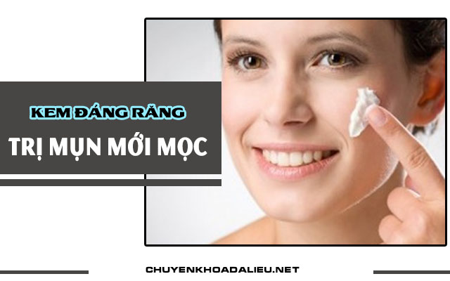 trị mụn mới nổi bằng kem đánh răng