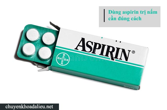 Cách dùng aspirin chữa nấm da đầu