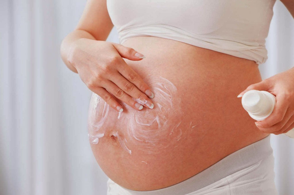 giảm ngứa bụng khi mang thai
