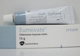 Tìm hiểu các thông tin về thuốc Eumovate Cream 5g