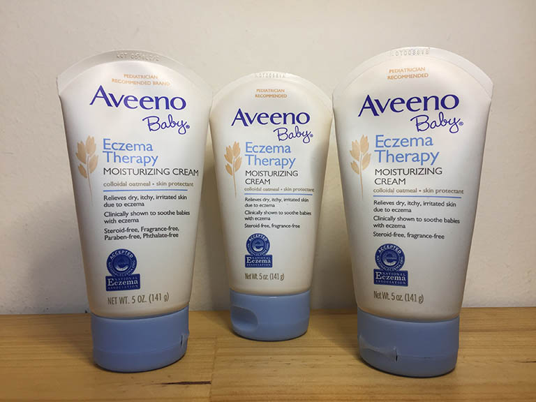 Aveeno Eczema Therapy chống chỉ định trong một số trường hợp