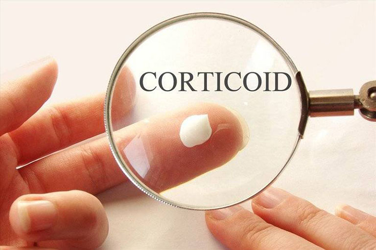 Nhóm thuốc mỡ chứa corticoid tiềm ẩn nhiều nguy cơ tác dụng phụ